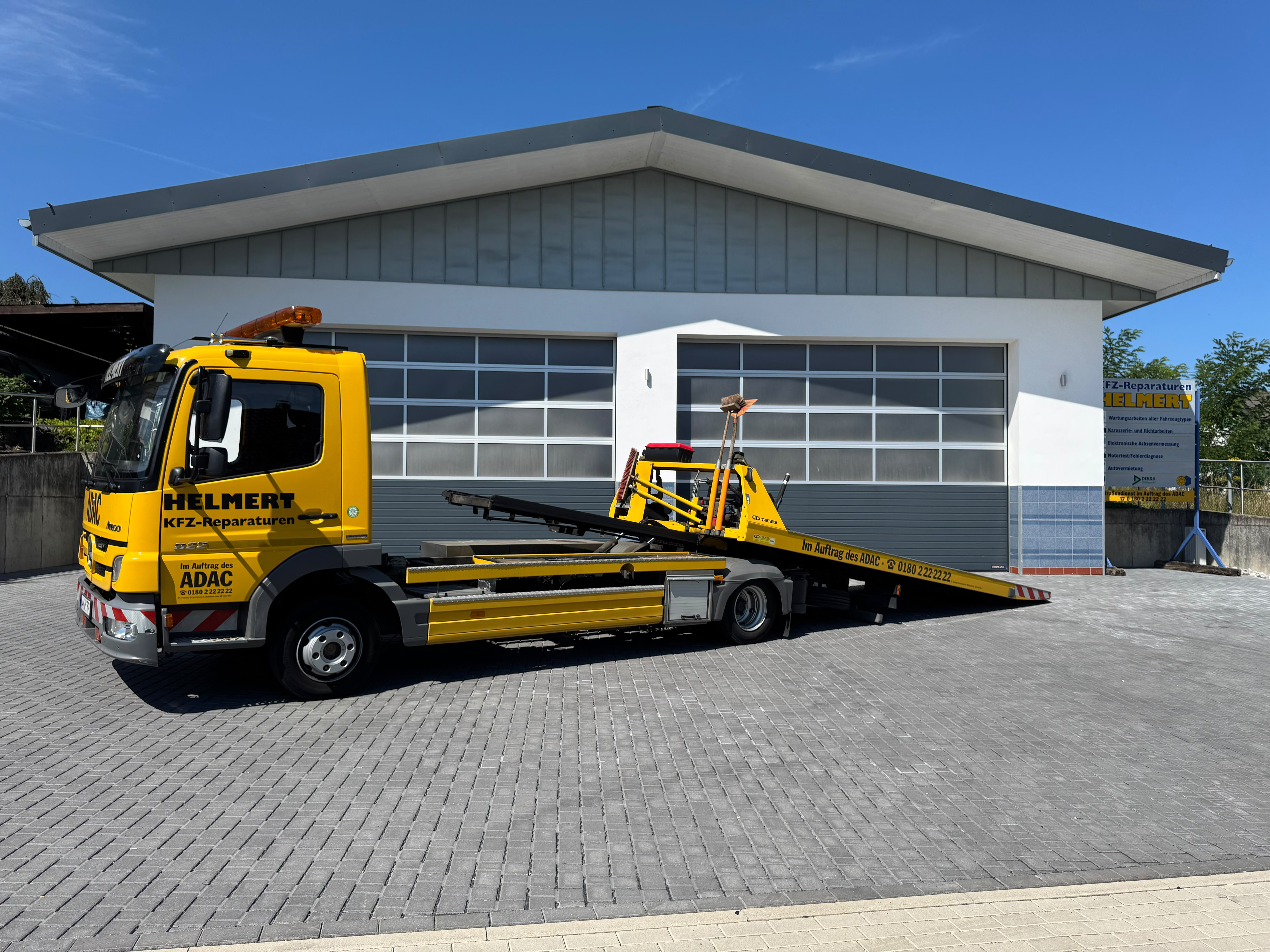 LKW Mercedes Abschleppwagen Detail 2